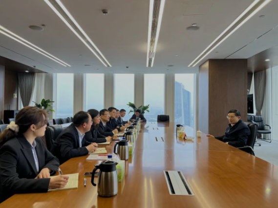 江苏交控党委书记、董事长蔡任杰莅临交控财务公司调研指导工作