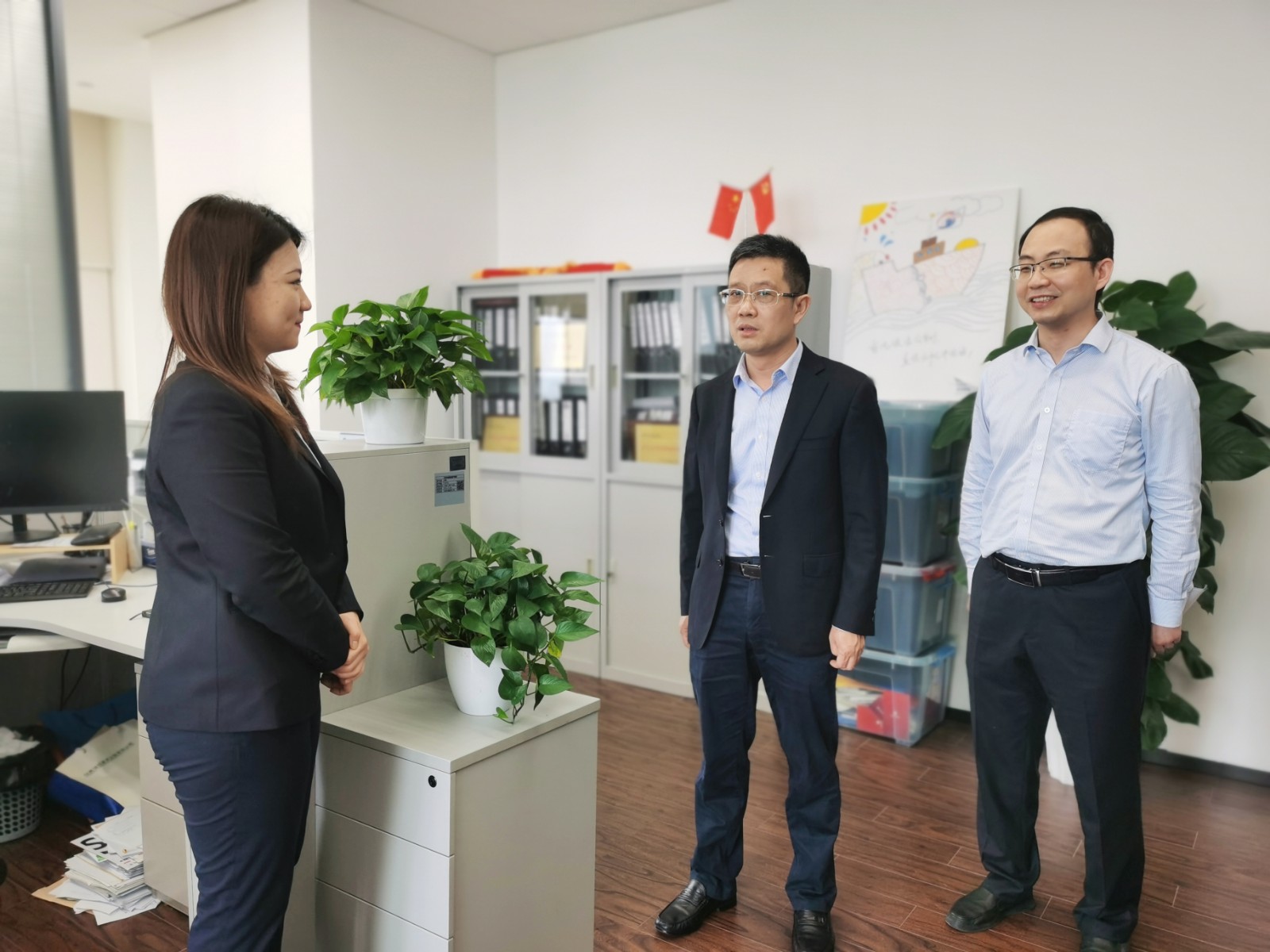 以融兴产、产融结合，在专业化、定制化、差异化金融服务上持续发力